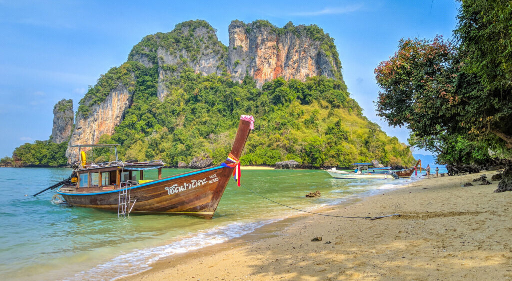 Découvrir Phuket : le guide ultime pour un voyage inoubliable en Thaïlande
