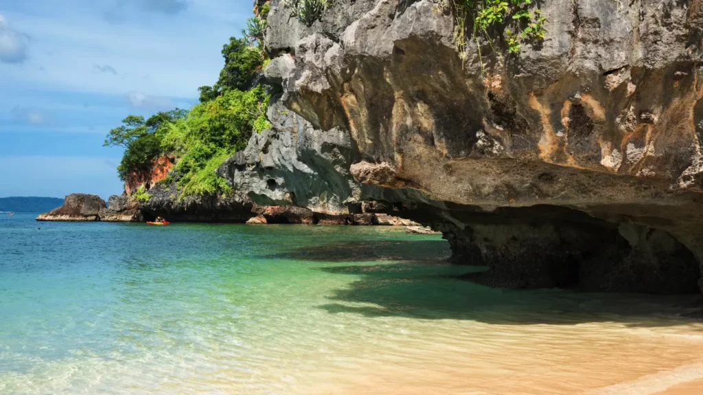 ao nang : guide complet pour un voyage inoubliable en Thaïlande