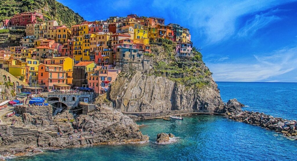 Randonnée aux Cinque Terre : le guide complet pour découvrir les sentiers cachés