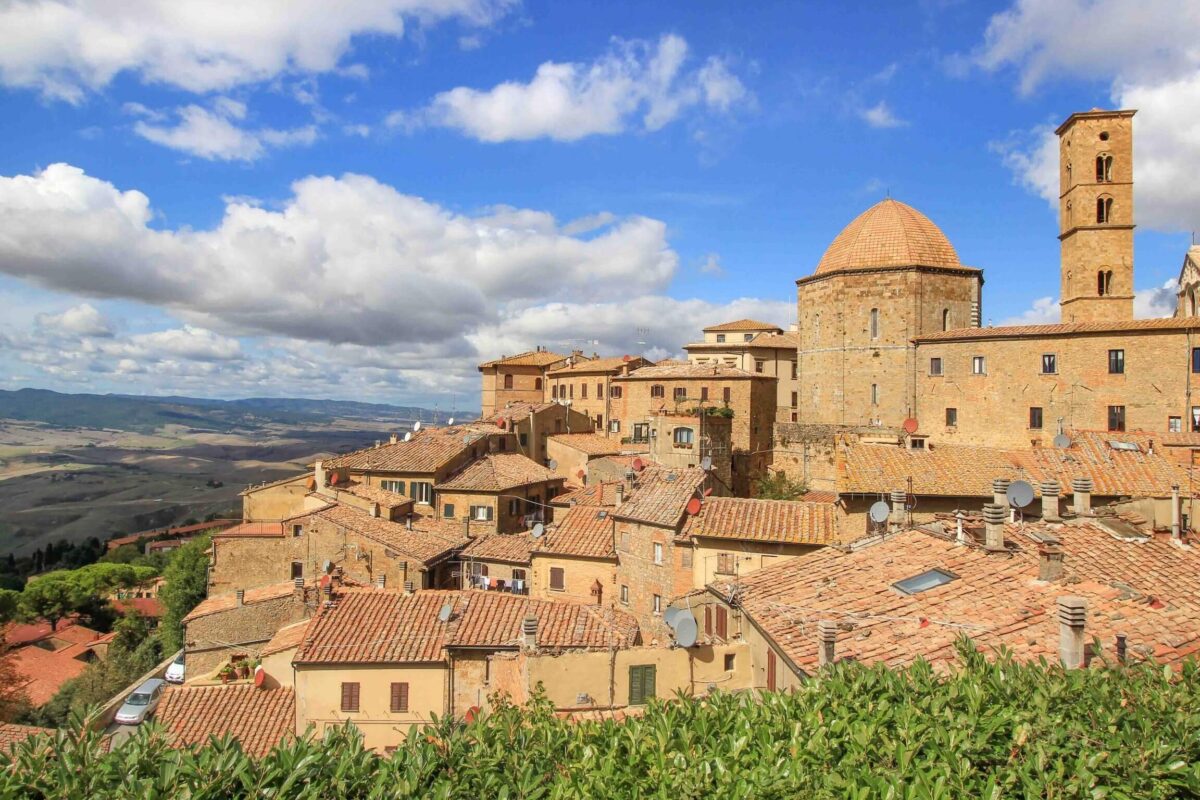 Découvrir Volterra en Italie : entre histoire étrusque et panoramas à couper le souffle