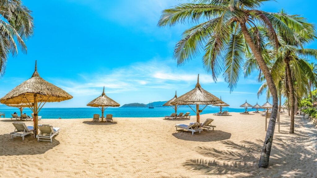 Découvrir Nha Trang au Vietnam : plages de rêve et activités incontournables