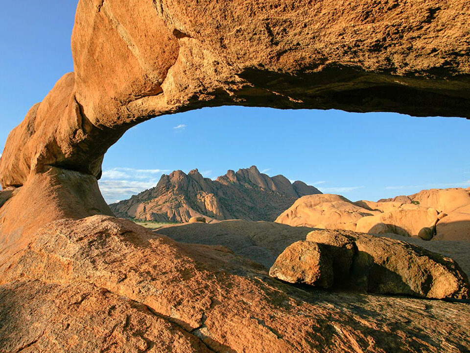 Exploration du Spitzkoppe : joyau de la Namibie encore méconnu