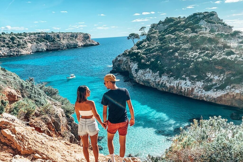 Voyage de rêve en Deià : comment planifier votre escapade sur la côte de Majorque ?