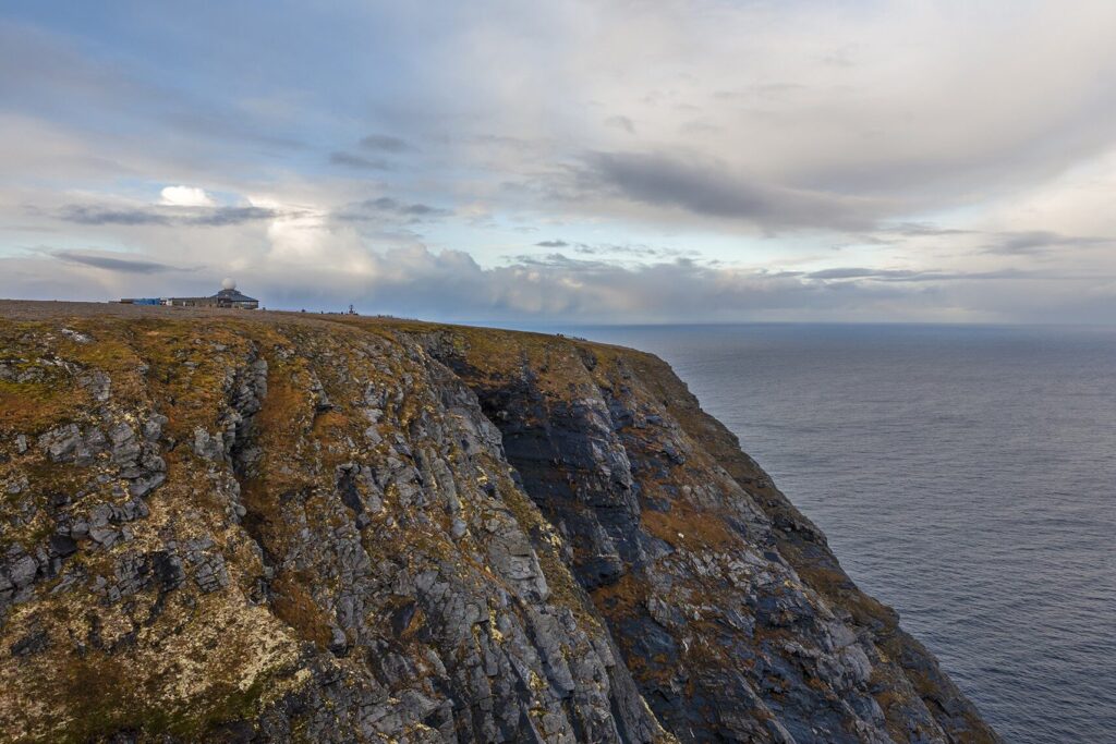 Cap Nord : une aventure inoubliable au-delà du cercle polaire arctique