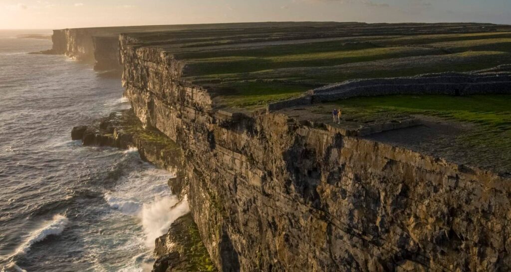 Exploration des îles d’Aran : joyaux cachés de l’Irlande