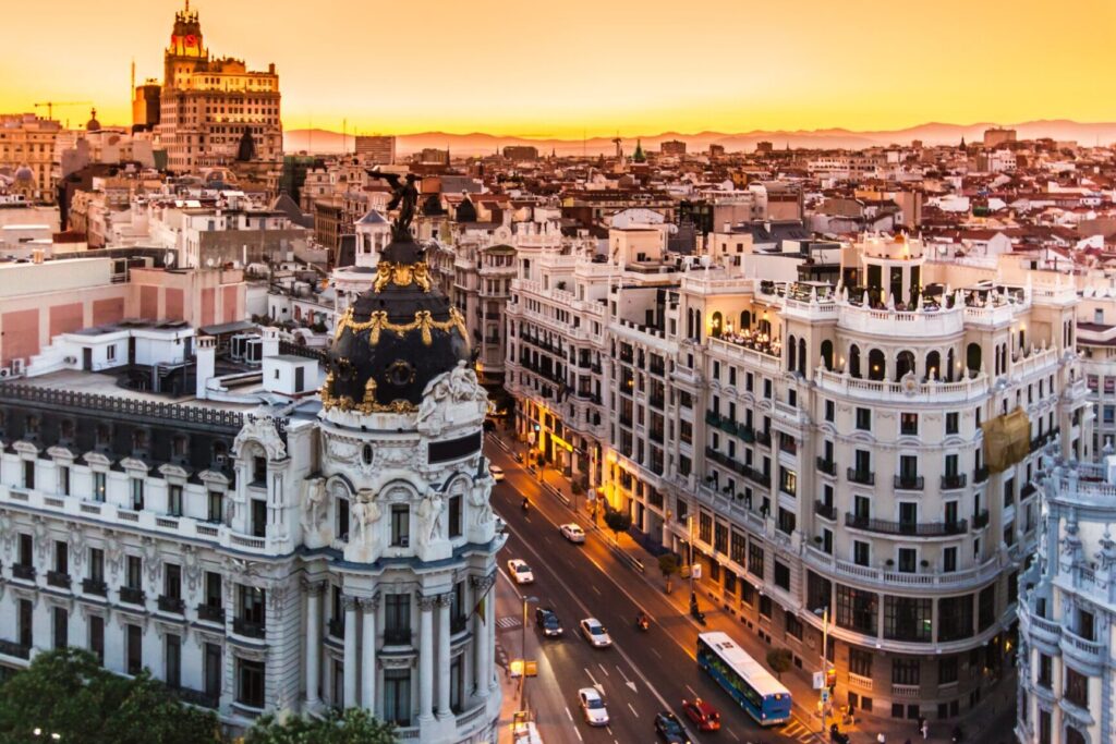 Découvrir Madrid : les incontournables d’une escapade urbaine en Espagne