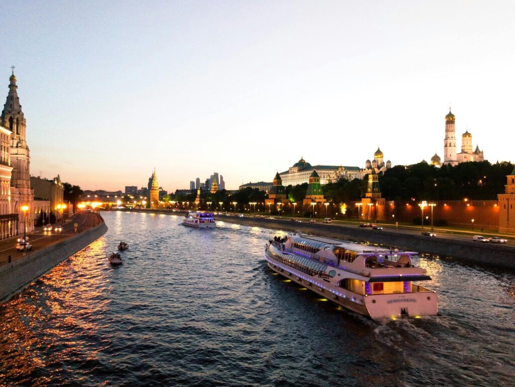 Témoignages de voyageurs sur les croisières fluviales en Russie : annulations, remboursements et conseils