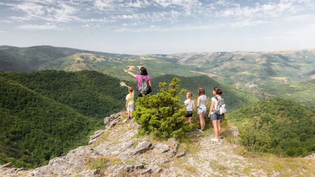 Prévisions météo à Gorges du Tarn : que réserve les 10 prochains jours pour votre escapade ?