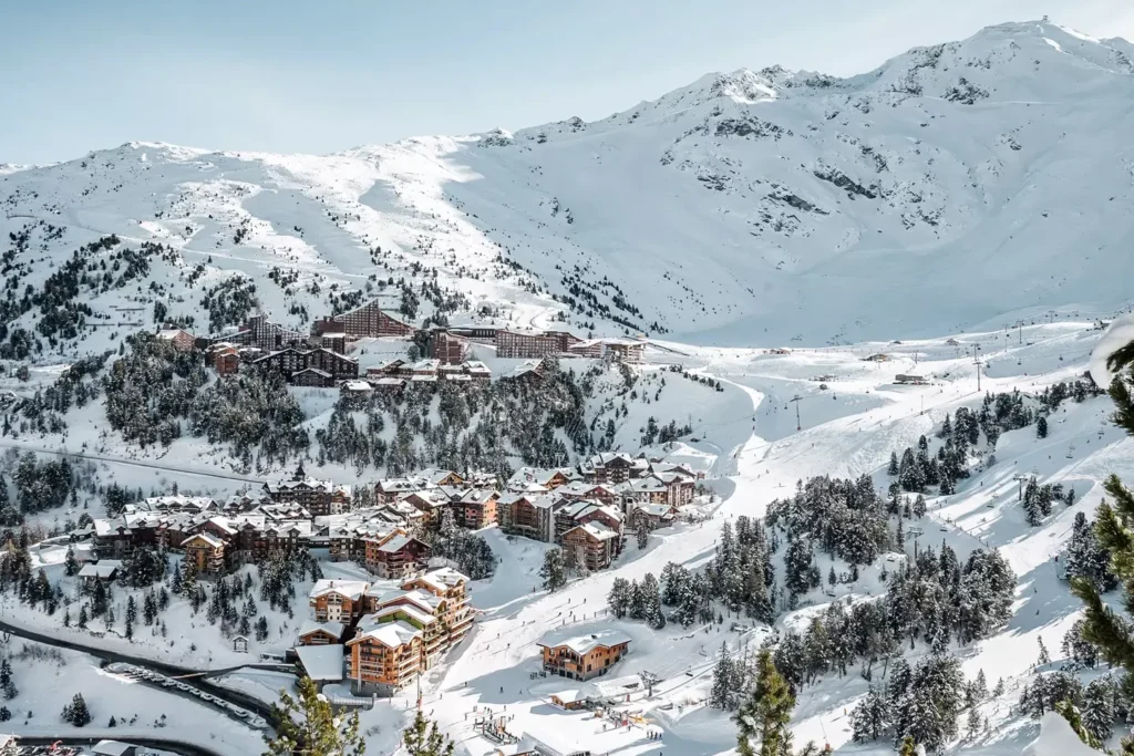 Météo Les Arcs 1950 : comment optimiser votre séjour au ski quelles que soient les prévisions ?